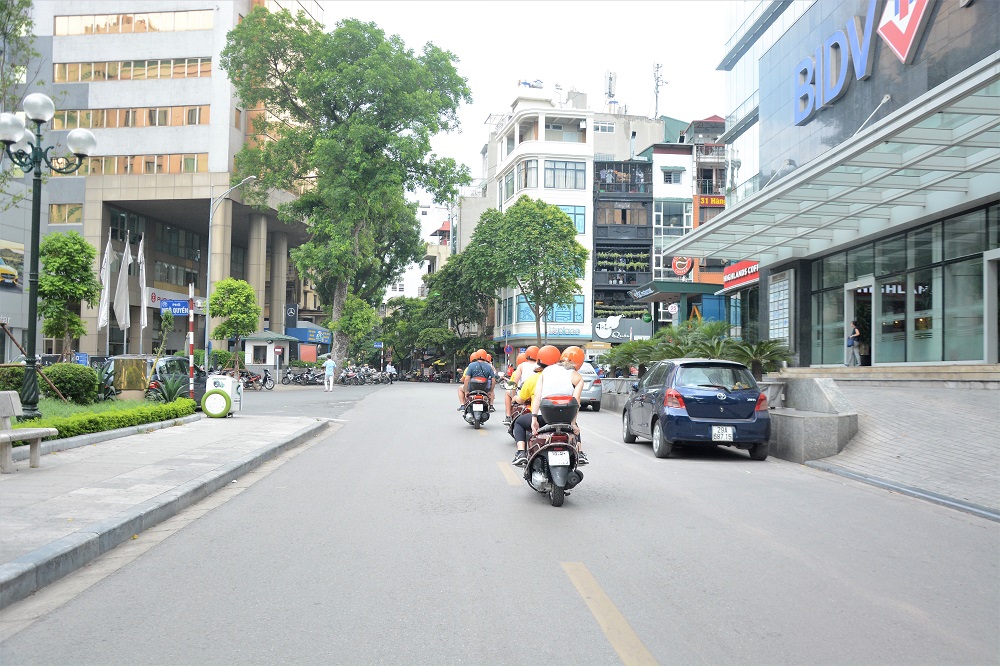 Asia Motorbike Adventures Hanoi – The Original Vespa Tours – Motorbike Tours Hanoi – Hanoi Jeep Tours – Hanoi Bicycle Tours- Hanoi Food Tours