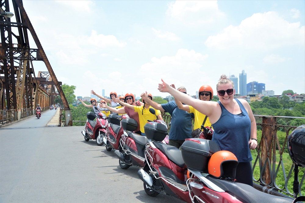 Asia Motorbike Adventures Hanoi – The Original Vespa Tours – Motorbike Tours Hanoi – Hanoi Jeep Tours – Hanoi Bicycle Tours- Hanoi Food Tours