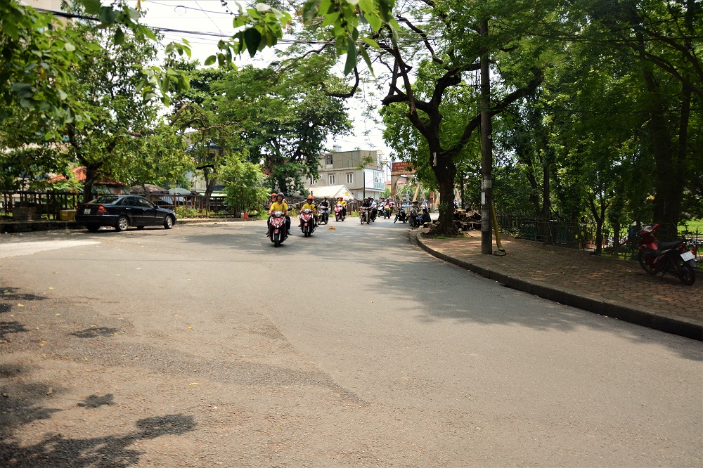 Asia Motorbike Adventures Hanoi – The Original Vespa Tours – Motorbike Tours Hanoi – Hanoi Jeep Tours – Hanoi Bicycle Tours- Hanoi Food Tours