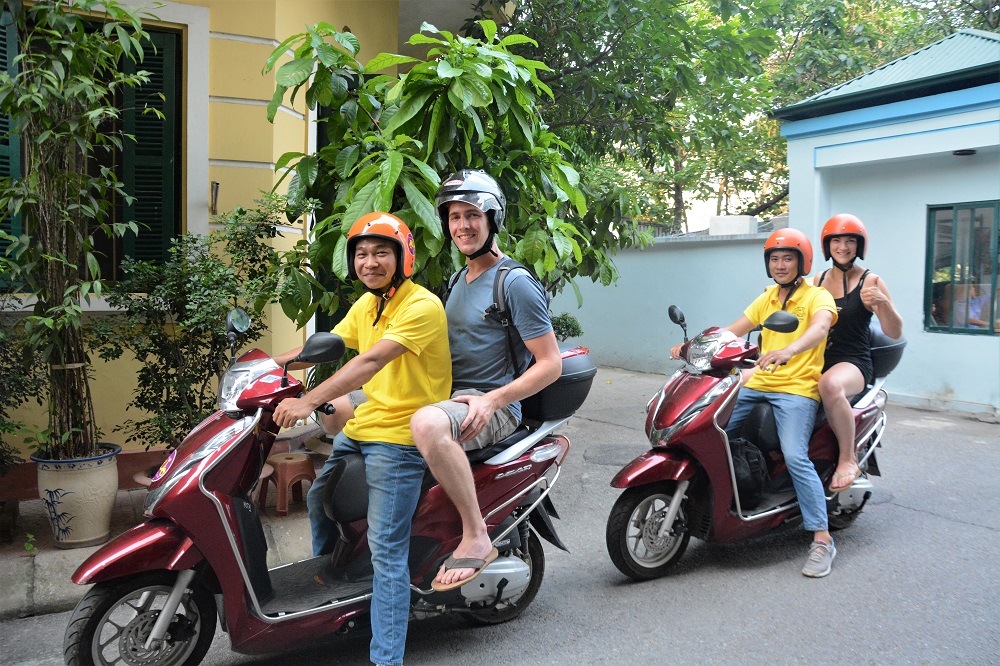 Asia Motorbike Adventures Hanoi – The Original Vespa Tours – Motorbike Tours Hanoi – Hanoi Jeep Tours – Hanoi Bicycle Tours- Hanoi Food Tours