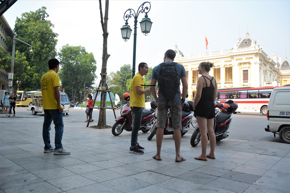 Asia Motorbike Adventures Hanoi – The Original Vespa Tours – Motorbike Tours Hanoi – Hanoi Jeep Tours – Hanoi Bicycle Tours- Hanoi Food Tours