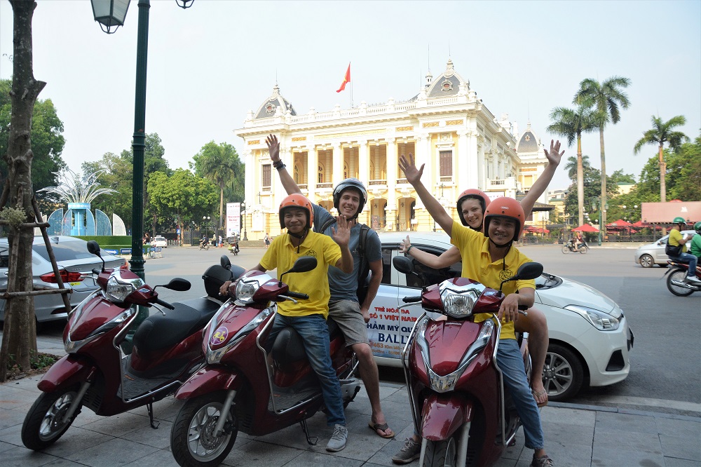 Asia Motorbike Adventures Hanoi – The Original Vespa Tours – Motorbike Tours Hanoi – Hanoi Jeep Tours – Hanoi Bicycle Tours- Hanoi Food Tours
