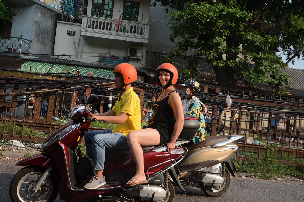 Asia Motorbike Adventures Hanoi – The Original Vespa Tours – Motorbike Tours Hanoi – Hanoi Jeep Tours – Hanoi Bicycle Tours- Hanoi Food Tours