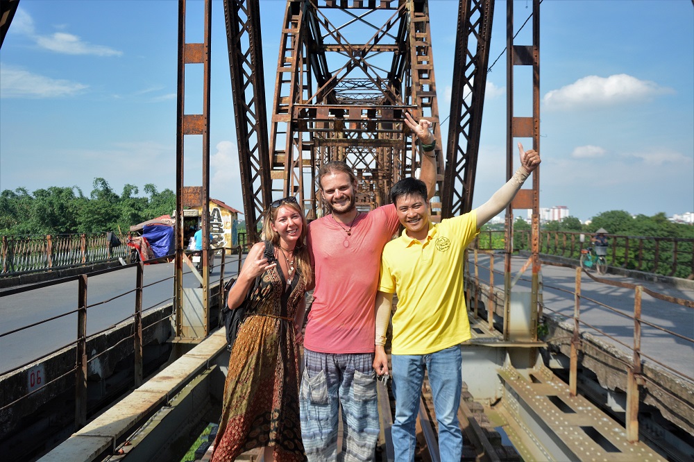 Asia Motorbike Adventures Hanoi – The Original Vespa Tours – Motorbike Tours Hanoi – Hanoi Jeep Tours – Hanoi Bicycle Tours- Hanoi Food Tours