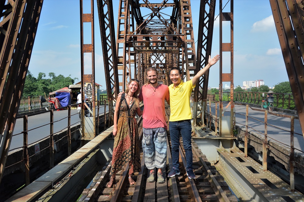 Asia Motorbike Adventures Hanoi – The Original Vespa Tours – Motorbike Tours Hanoi – Hanoi Jeep Tours – Hanoi Bicycle Tours- Hanoi Food Tours