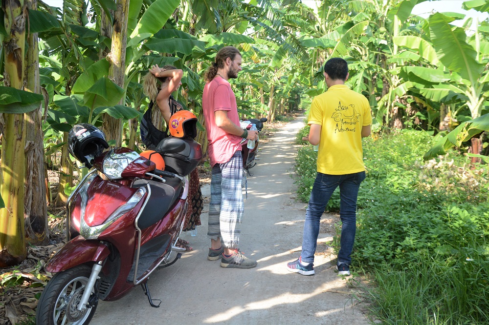 Asia Motorbike Adventures Hanoi – The Original Vespa Tours – Motorbike Tours Hanoi – Hanoi Jeep Tours – Hanoi Bicycle Tours- Hanoi Food Tours