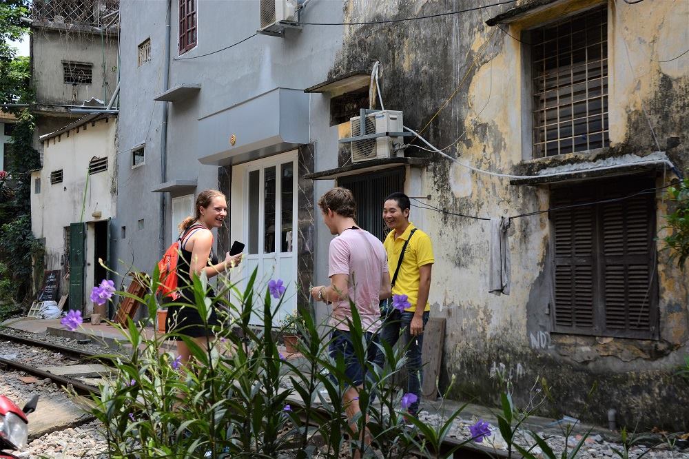 Asia Motorbike Adventures Hanoi – The Original Vespa Tours – Motorbike Tours Hanoi – Hanoi Jeep Tours – Hanoi Bicycle Tours- Hanoi Food Tours