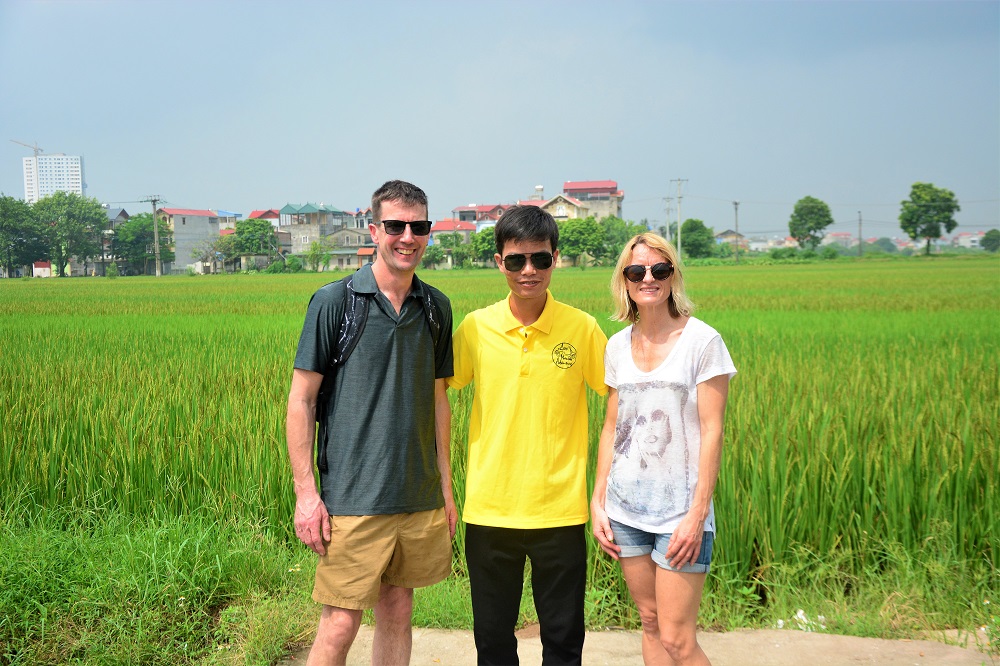 Asia Motorbike Adventures Hanoi – The Original Vespa Tours – Motorbike Tours Hanoi – Hanoi Jeep Tours – Hanoi Bicycle Tours- Hanoi Food Tours