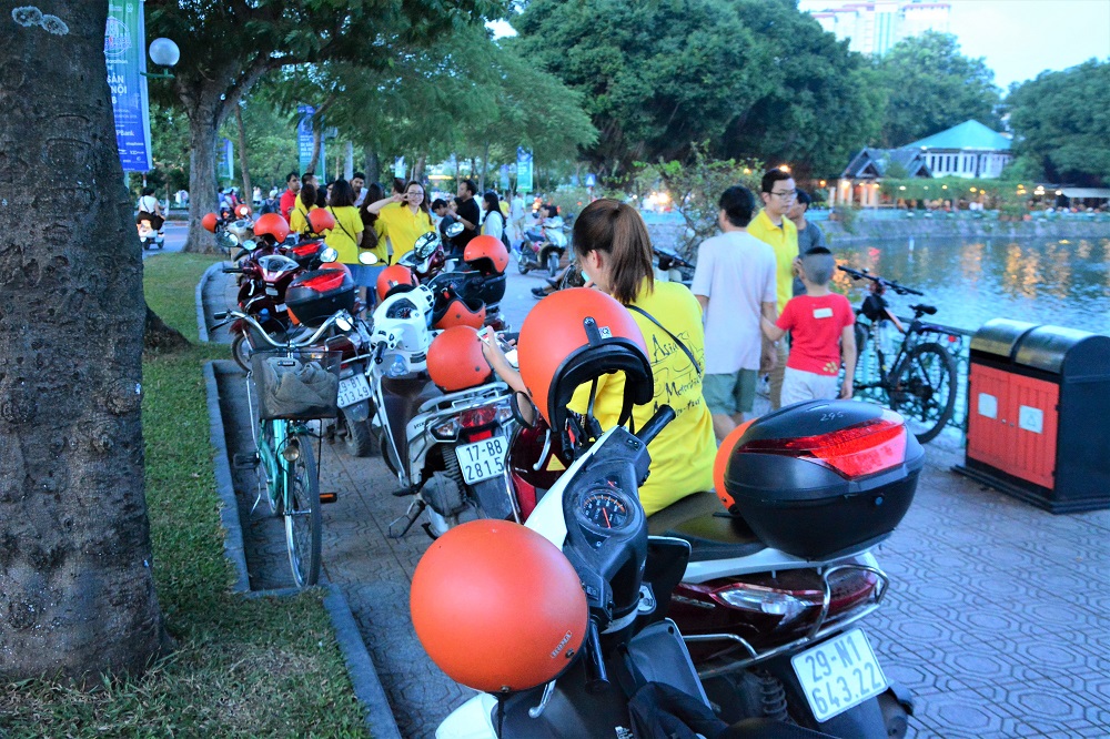 Asia Motorbike Adventures Hanoi – The Original Vespa Tours – Motorbike Tours Hanoi – Hanoi Jeep Tours – Hanoi Bicycle Tours- Hanoi Food Tours