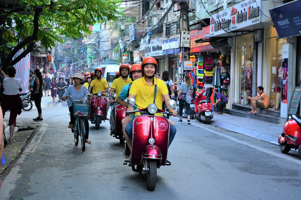 Asia Motorbike Adventures Hanoi – The Original Vespa Tours – Motorbike Tours Hanoi – Hanoi Jeep Tours – Hanoi Bicycle Tours- Hanoi Food Tours