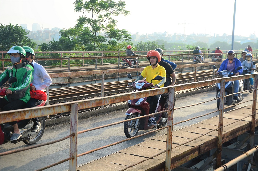 Asia Motorbike Adventures Hanoi – The Original Vespa Tours – Motorbike Tours Hanoi – Hanoi Jeep Tours – Hanoi Bicycle Tours- Hanoi Food Tours