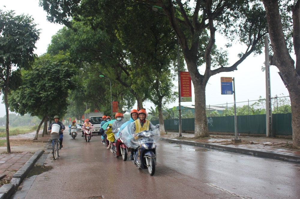 Asia Motorbike Adventures Hanoi – The Original Vespa Tours – Motorbike Tours Hanoi – Hanoi Jeep Tours – Hanoi Bicycle Tours- Hanoi Food Tours