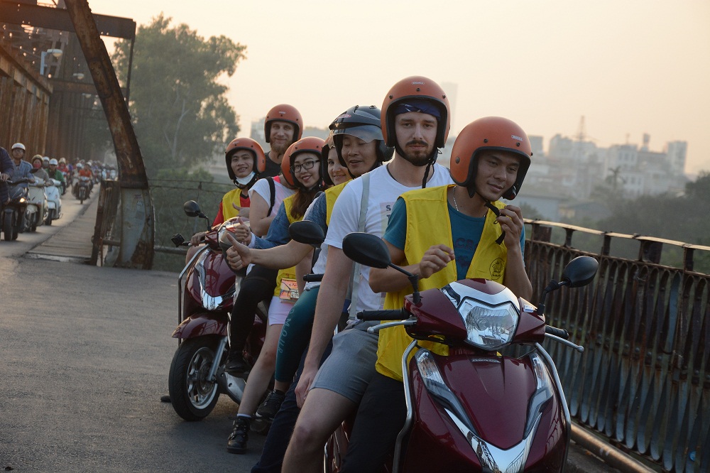 Asia Motorbike Adventures Hanoi – The Original Vespa Tours – Motorbike Tours Hanoi – Hanoi Jeep Tours – Hanoi Bicycle Tours- Hanoi Food Tours
