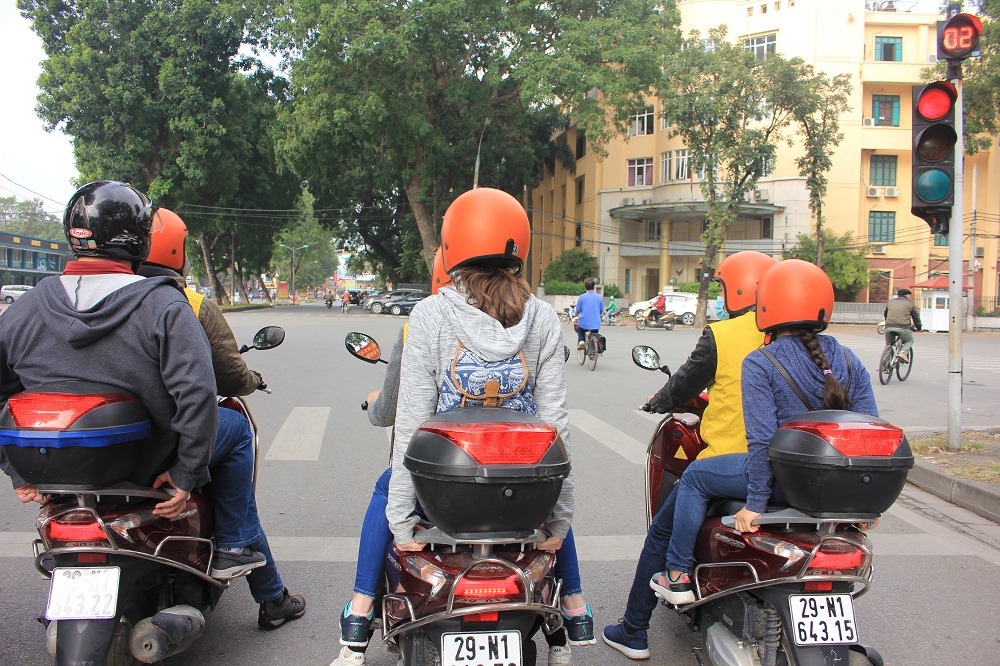 Asia Motorbike Adventures Hanoi – The Original Vespa Tours – Motorbike Tours Hanoi – Hanoi Jeep Tours – Hanoi Bicycle Tours- Hanoi Food Tours