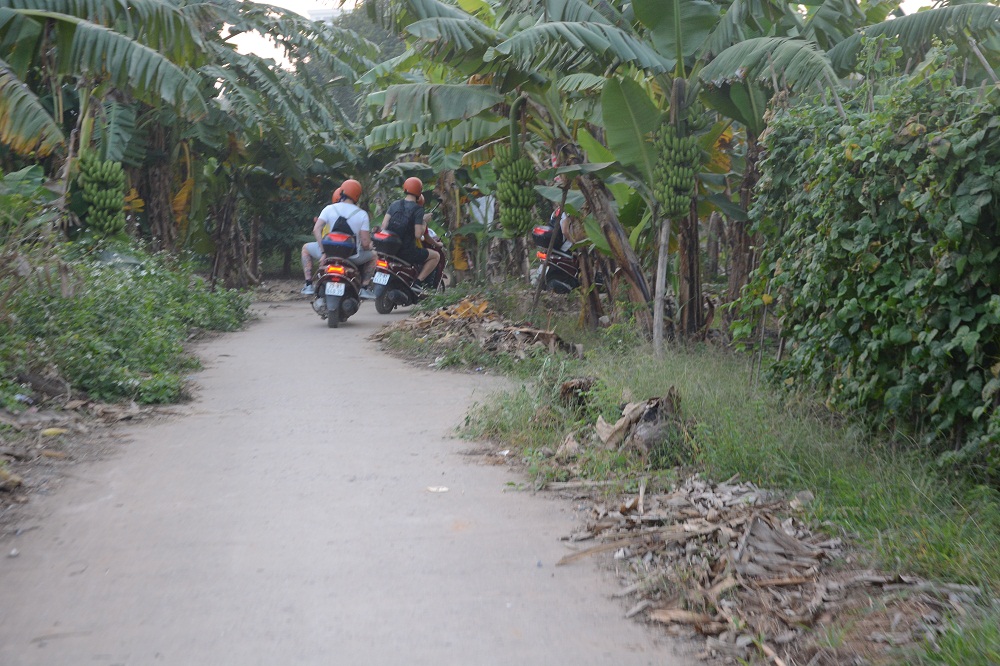 Asia Motorbike Adventures Hanoi – The Original Vespa Tours – Motorbike Tours Hanoi – Hanoi Jeep Tours – Hanoi Bicycle Tours- Hanoi Food Tours