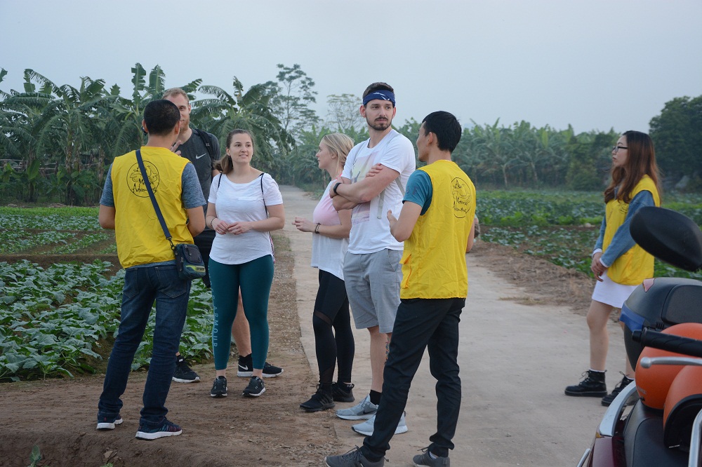 Asia Motorbike Adventures Hanoi – The Original Vespa Tours – Motorbike Tours Hanoi – Hanoi Jeep Tours – Hanoi Bicycle Tours- Hanoi Food Tours