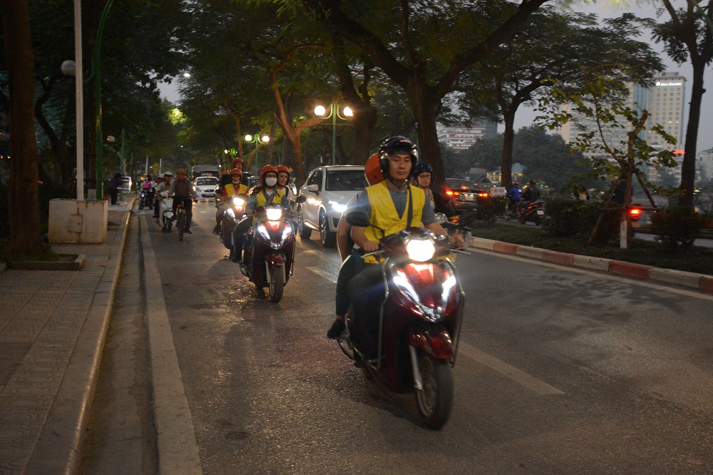 Asia Motorbike Adventures Hanoi – The Original Vespa Tours – Motorbike Tours Hanoi – Hanoi Jeep Tours – Hanoi Bicycle Tours- Hanoi Food Tours