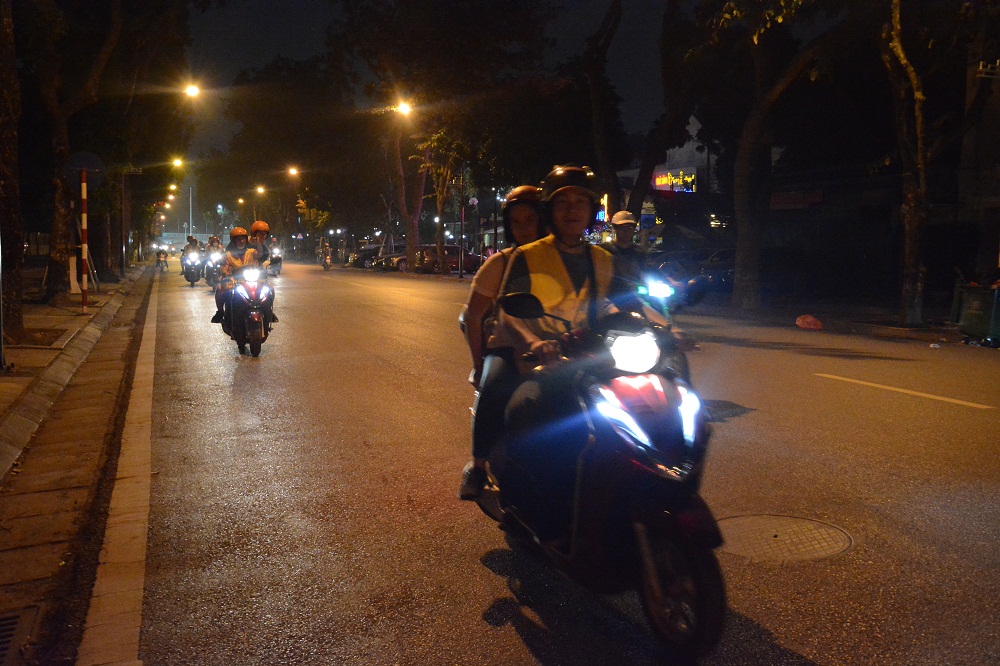 Asia Motorbike Adventures Hanoi – The Original Vespa Tours – Motorbike Tours Hanoi – Hanoi Jeep Tours – Hanoi Bicycle Tours- Hanoi Food Tours