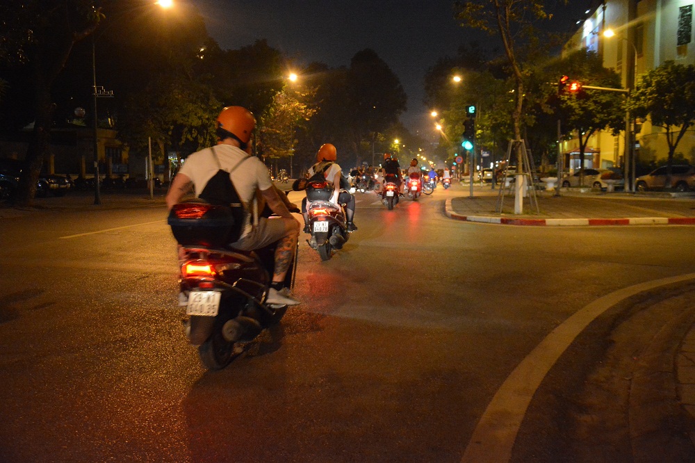 Asia Motorbike Adventures Hanoi – The Original Vespa Tours – Motorbike Tours Hanoi – Hanoi Jeep Tours – Hanoi Bicycle Tours- Hanoi Food Tours