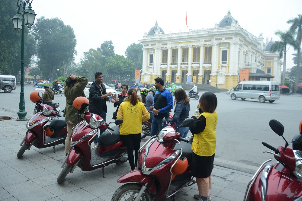 Asia Motorbike Adventures Hanoi – The Original Vespa Tours – Motorbike Tours Hanoi – Hanoi Jeep Tours – Hanoi Bicycle Tours- Hanoi Food Tours