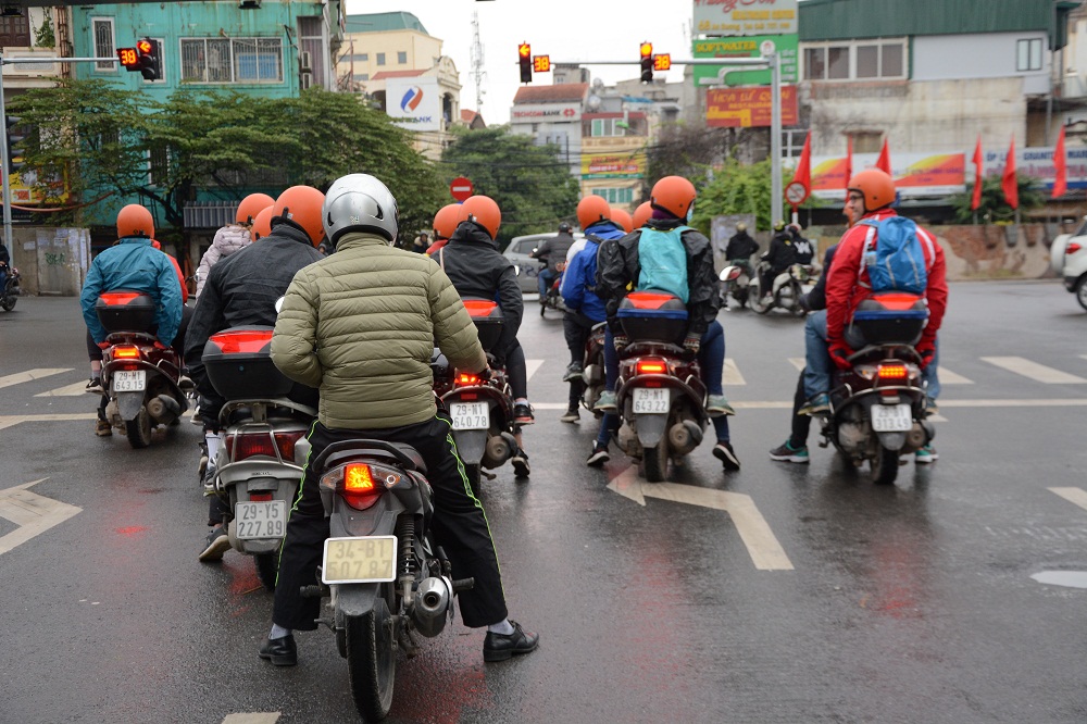 Asia Motorbike Adventures Hanoi – The Original Vespa Tours – Motorbike Tours Hanoi – Hanoi Jeep Tours – Hanoi Bicycle Tours- Hanoi Food Tours