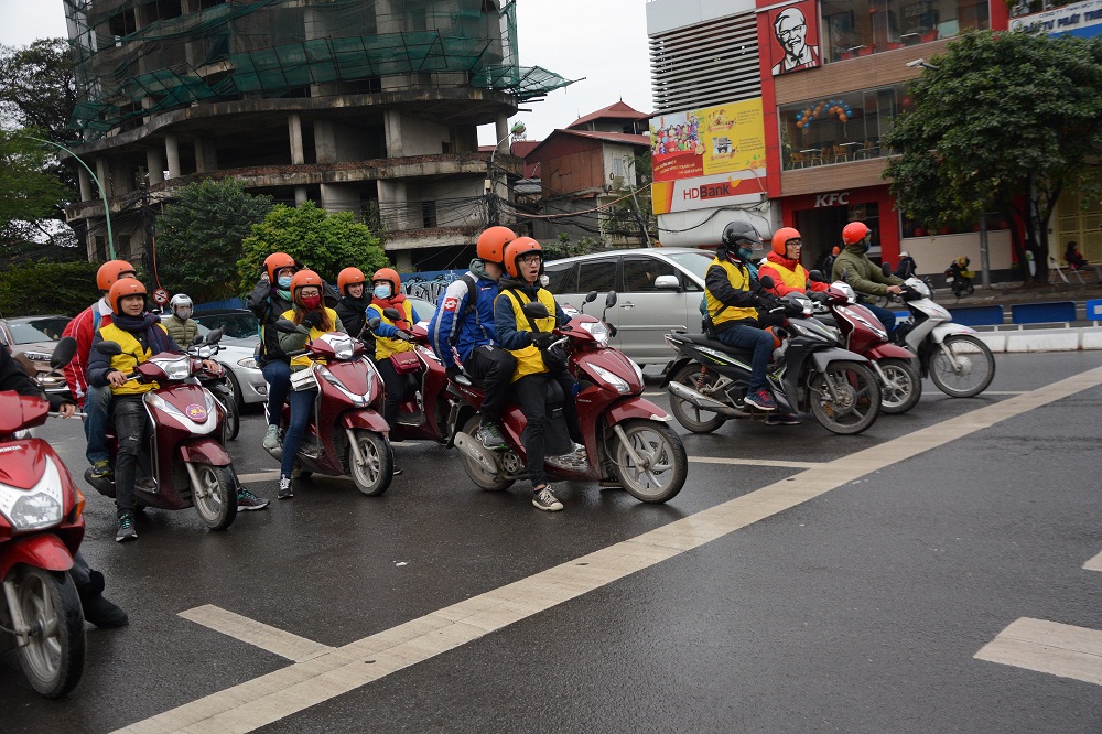 Asia Motorbike Adventures Hanoi – The Original Vespa Tours – Motorbike Tours Hanoi – Hanoi Jeep Tours – Hanoi Bicycle Tours- Hanoi Food Tours