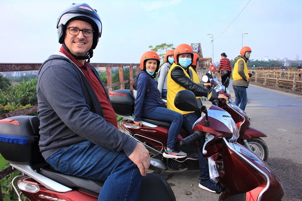 HANOI SCOOTER TOURS 2,5 HOURS