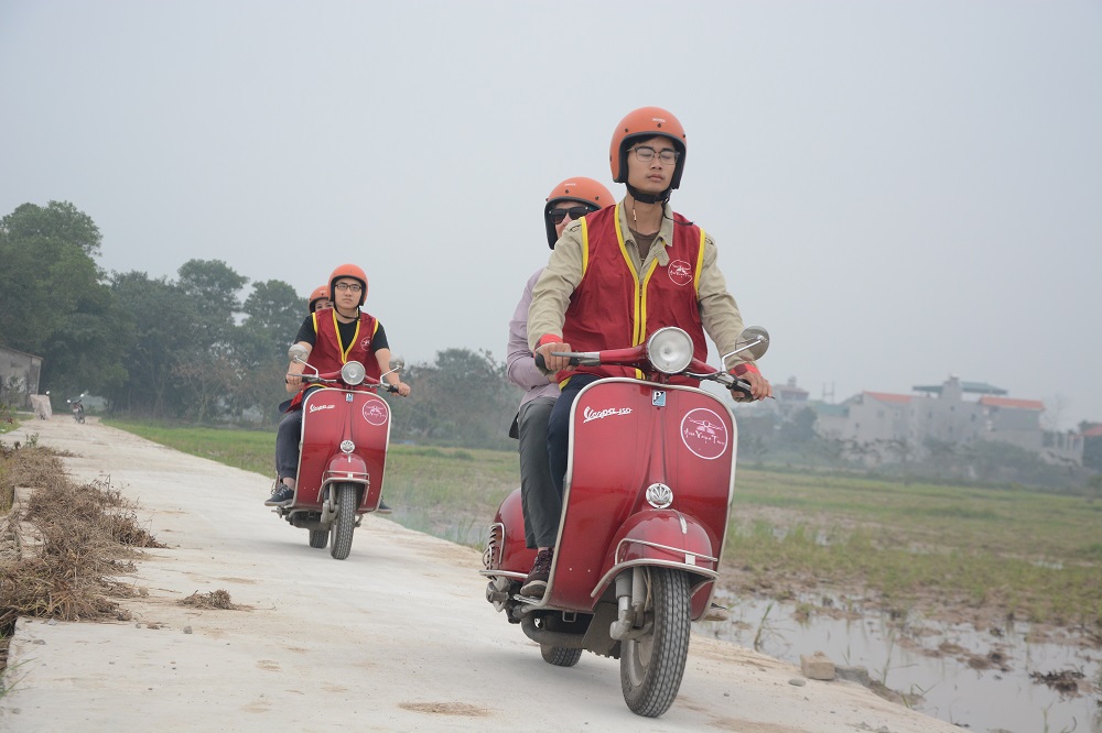 Asia Motorbike Adventures Hanoi – The Original Vespa Tours – Motorbike Tours Hanoi – Hanoi Jeep Tours – Hanoi Bicycle Tours- Hanoi Food Tours