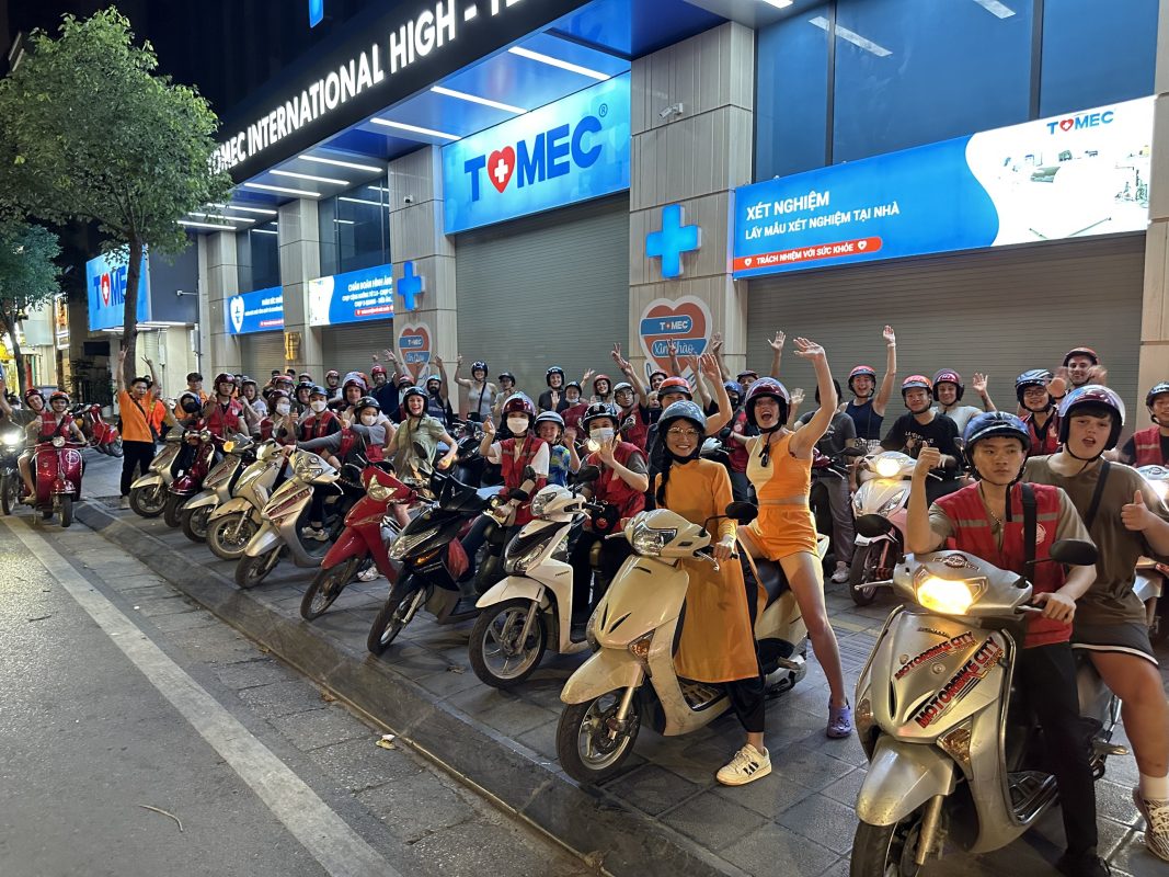 Asia Motorbike Adventures Hanoi – The Original Vespa Tours – Motorbike Tours Hanoi – Hanoi Jeep Tours – Hanoi Bicycle Tours- Hanoi Food Tours