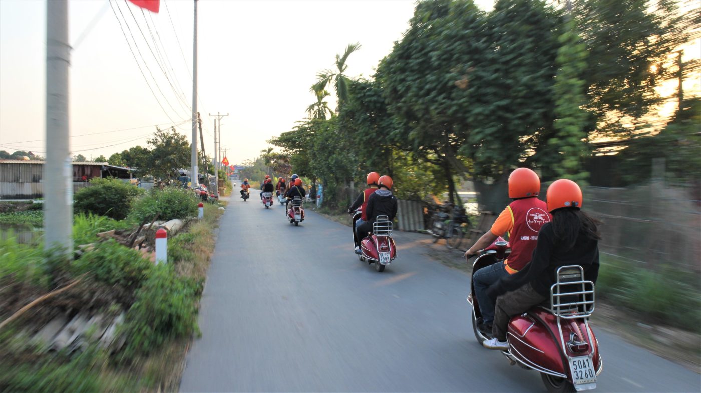 Asia Motorbike Adventures Hanoi – The Original Vespa Tours – Motorbike Tours Hanoi – Hanoi Jeep Tours – Hanoi Bicycle Tours- Hanoi Food Tours