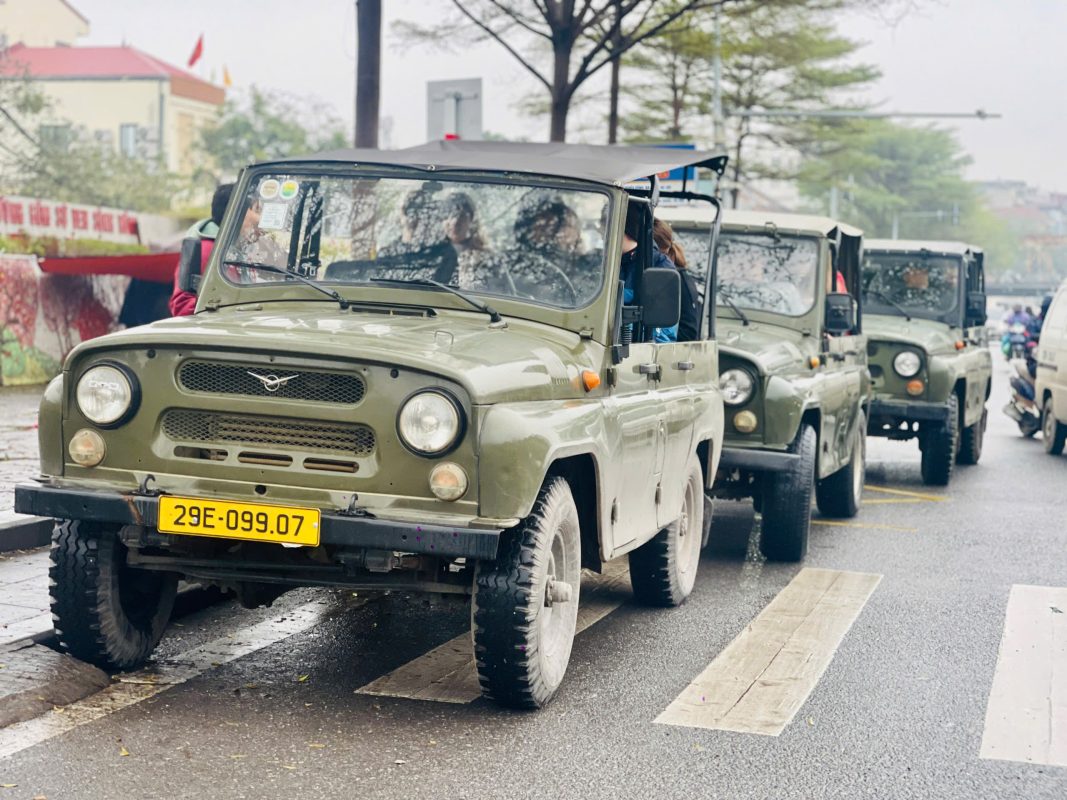 Asia Motorbike Adventures Hanoi – The Original Vespa Tours – Motorbike Tours Hanoi – Hanoi Jeep Tours – Hanoi Bicycle Tours- Hanoi Food Tours