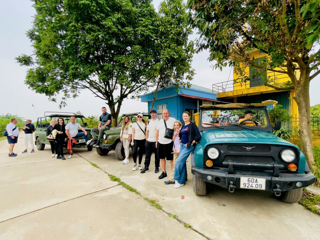 Asia Motorbike Adventures Hanoi – The Original Vespa Tours – Motorbike Tours Hanoi – Hanoi Jeep Tours – Hanoi Bicycle Tours- Hanoi Food Tours